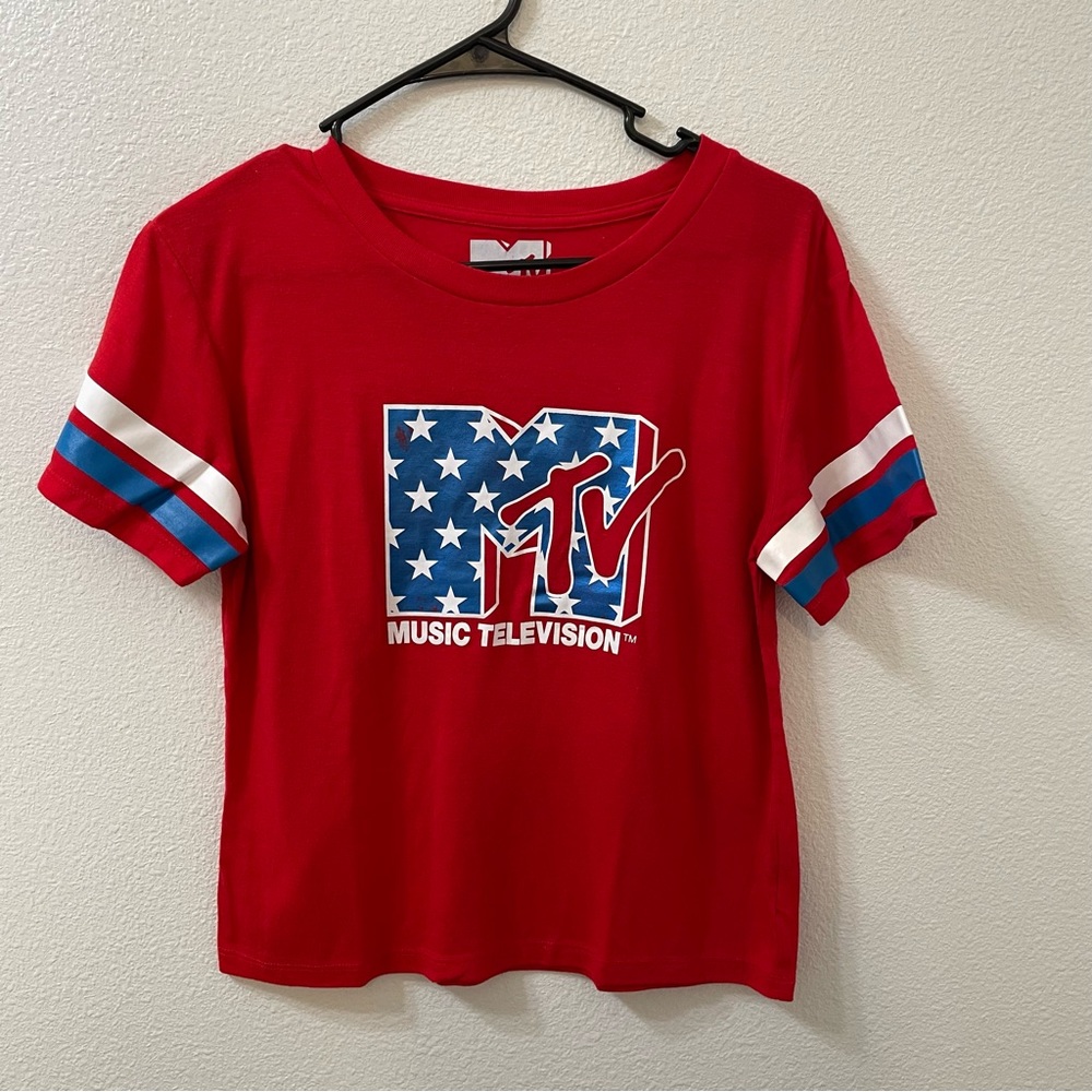 MTV USA shirt  red junior medium